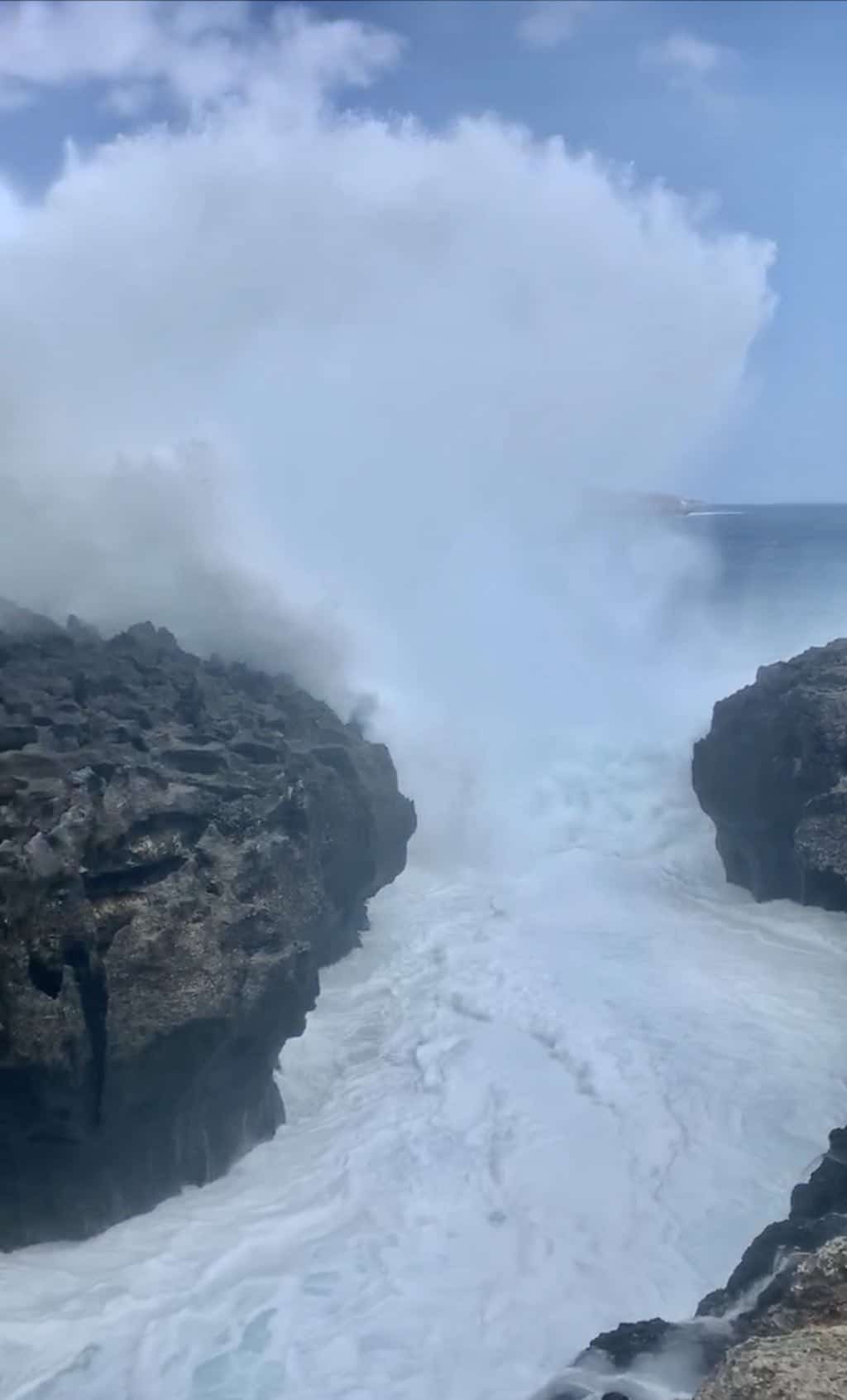 Angel Billabong Nusa Penida Bali Waspadai ombaknya
