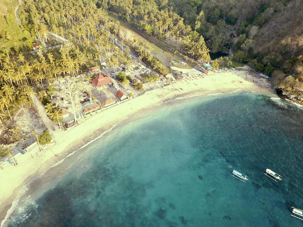 Crystal Bay Beach Nusa Penida Bali