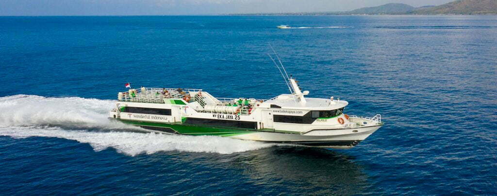 Eka Jaya fast boat Nusa Penida to Gili