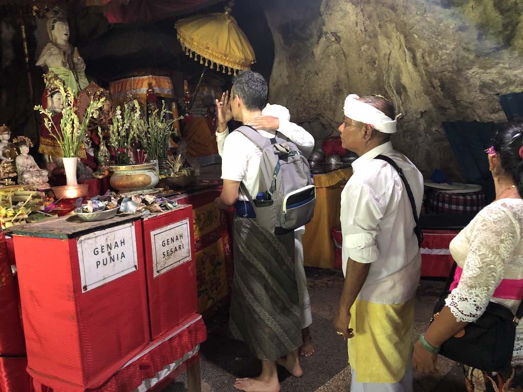 Pura Goa Giri Putri Nusa Penida Bali last ceremony