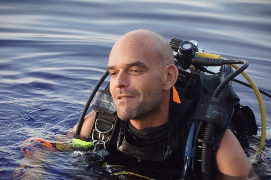 manajer pusat menyelam Warnakali Nusa Penida