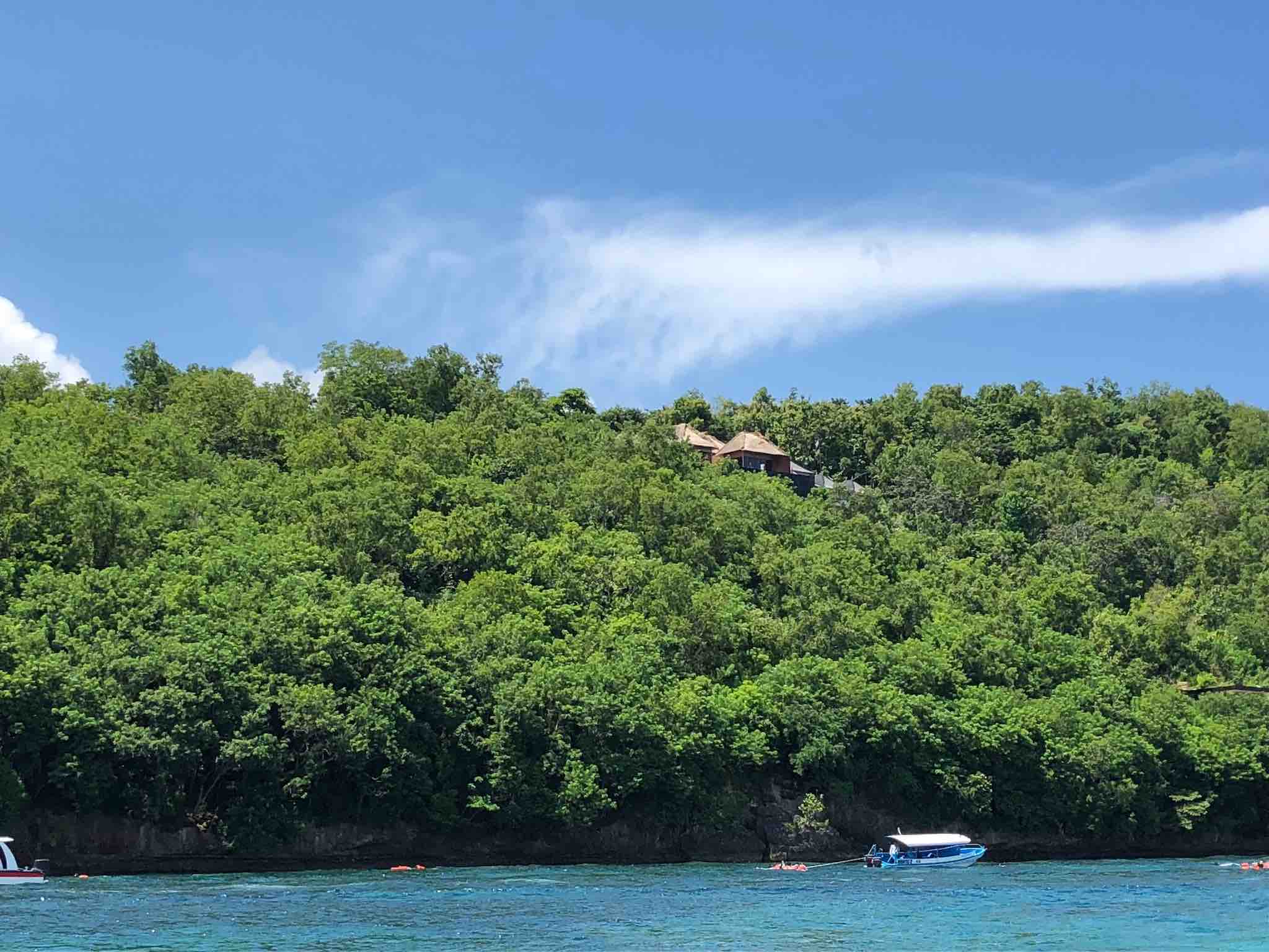 Warnakali dive center Toyapakeh Nusa Penida