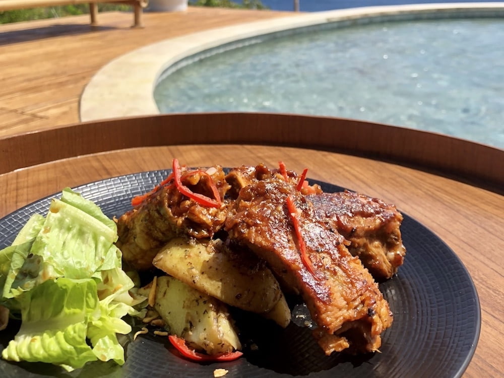 International fusion food amok sunset bar restaurant nusa penida ribs